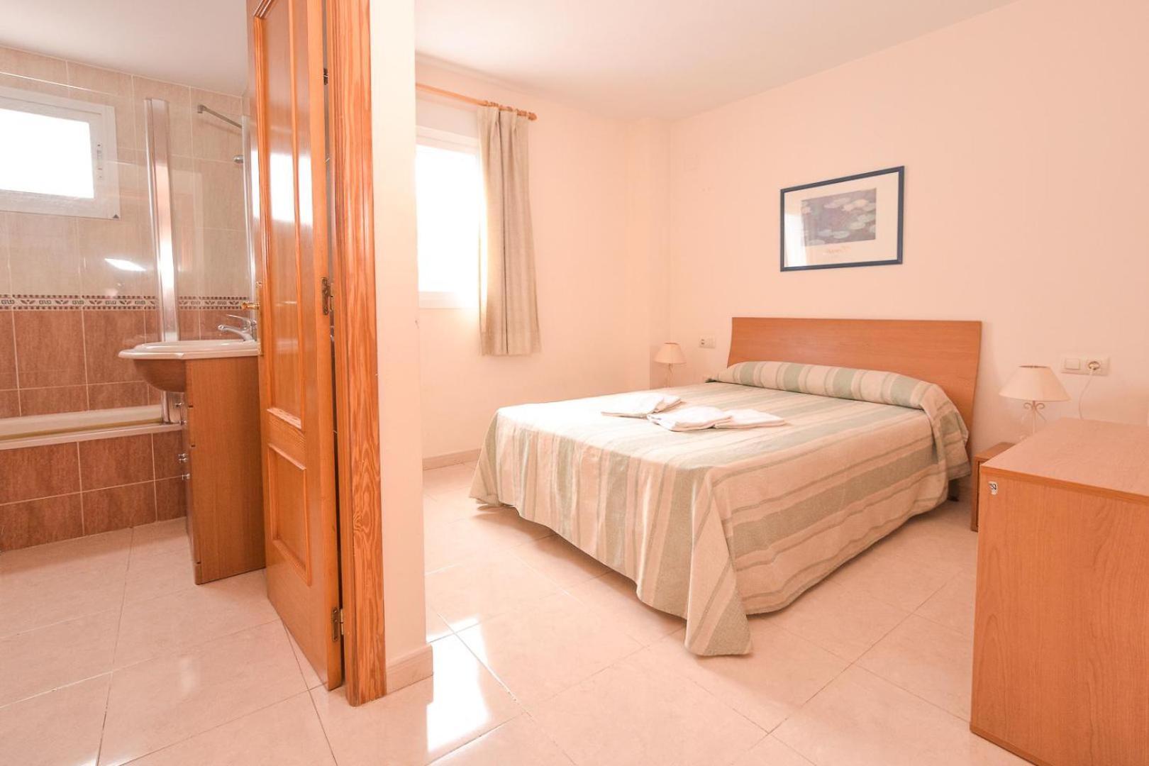 Apartamentos Marblau Peredamar-Julio Y Agosto Solo Familias Gandía Exterior foto