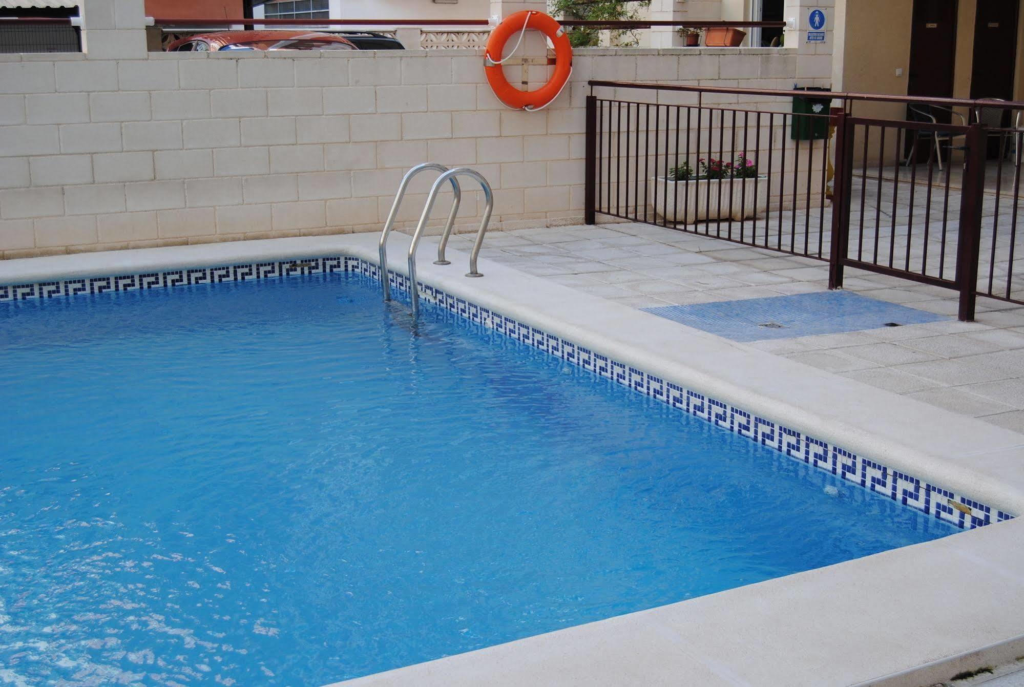 Apartamentos Marblau Peredamar-Julio Y Agosto Solo Familias Gandía Exterior foto
